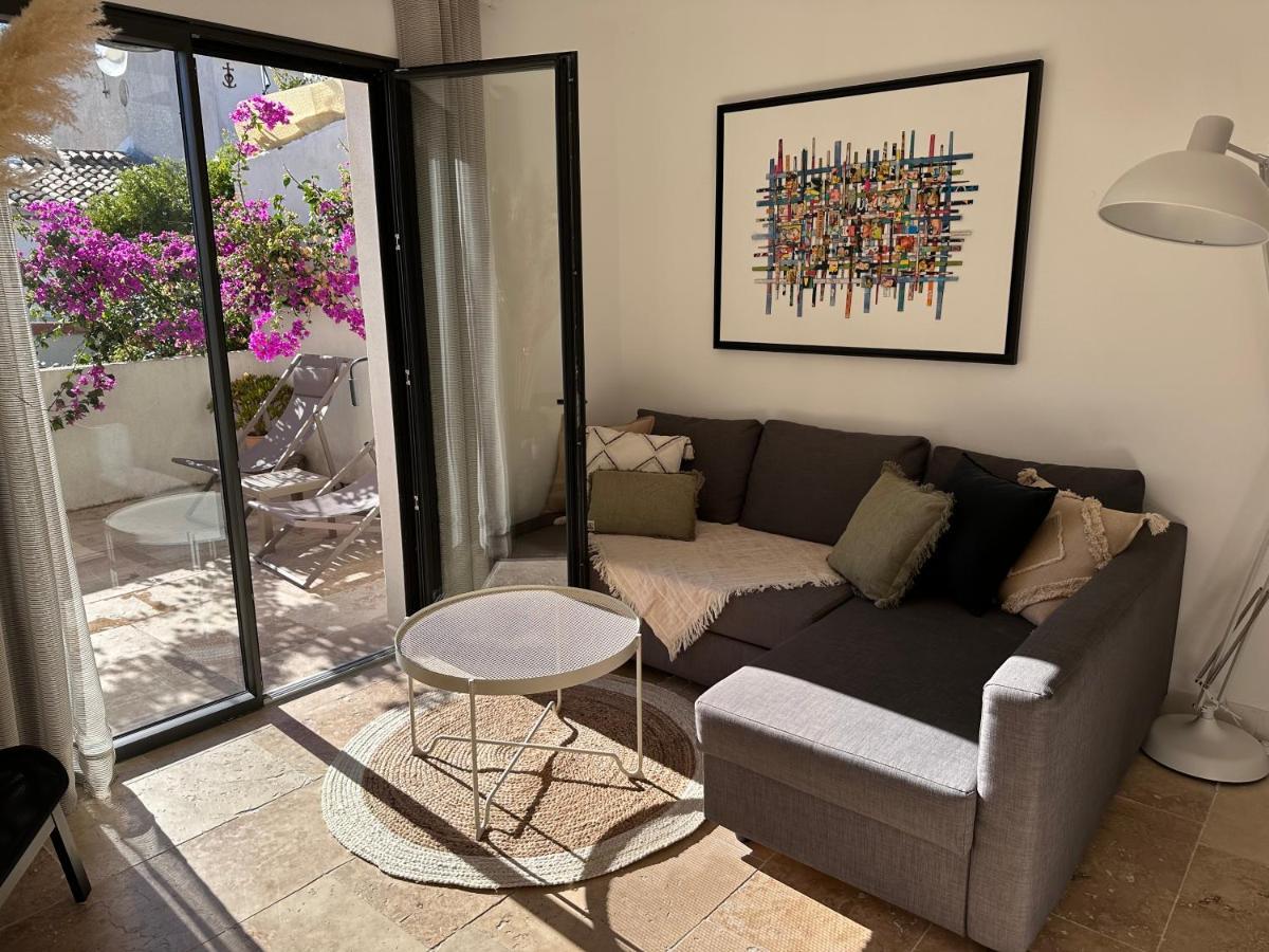 Appartements 3 Etoiles Terrasse Ou Patio Intra-Muros Aigues-Mortes Dış mekan fotoğraf