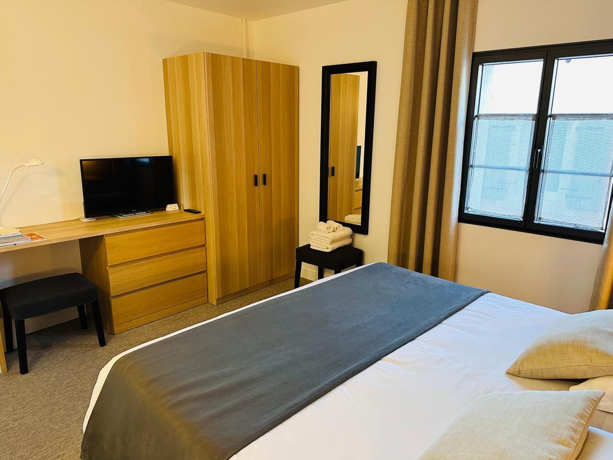 Appartements 3 Etoiles Terrasse Ou Patio Intra-Muros Aigues-Mortes Dış mekan fotoğraf